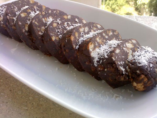 Bisküvili Mozaik Pasta Tarifi ve Malzemeleri