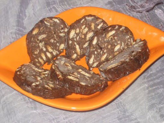 Kolay Mozaik Pasta Tarifi ve Malzemeleri